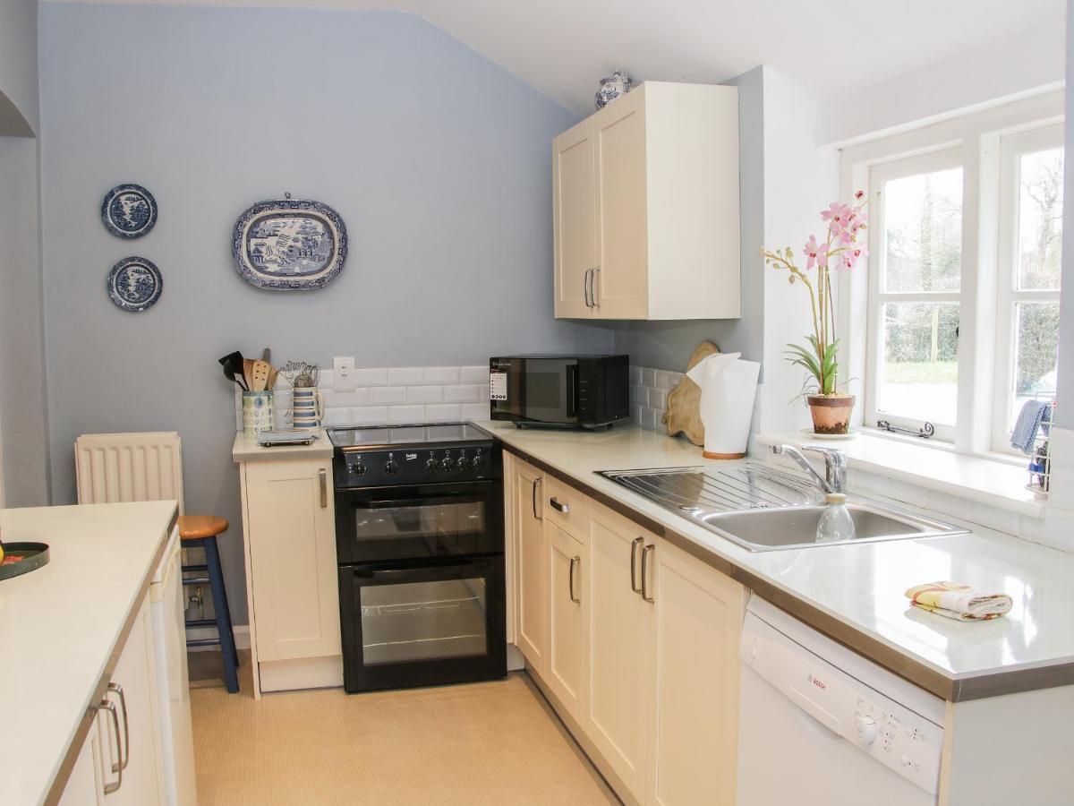 Wolvesacre Mill Cottage Вітчерч Екстер'єр фото
