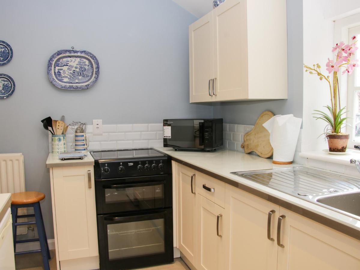 Wolvesacre Mill Cottage Вітчерч Екстер'єр фото